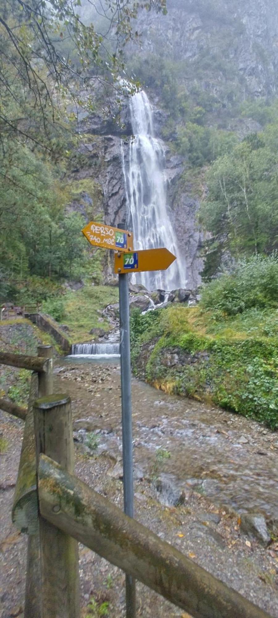 فندق La Cascade فرناياز المظهر الخارجي الصورة